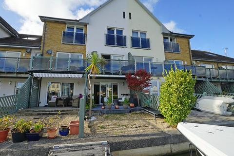 3 bedroom townhouse for sale, Bryher Island, Portsmouth PO6