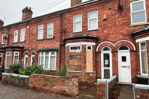 3 bedroom terraced house for sale, Sandsfield Lane , Gainsborough