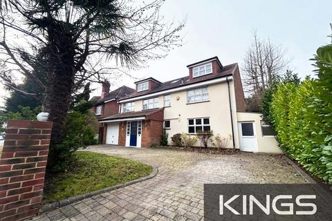 6 bedroom detached house to rent, Westbourne Crescent, Southampton