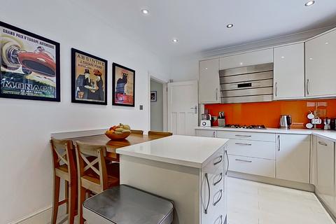 108 Antrobus Road, Sutton Coldfield, B73 5EL