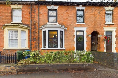 4 bedroom terraced house for sale, Victoria Road, Tamworth B79