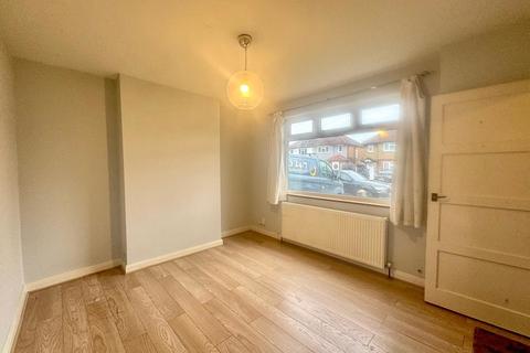 2 bedroom semi-detached house for sale, Hampden Road, Harrow