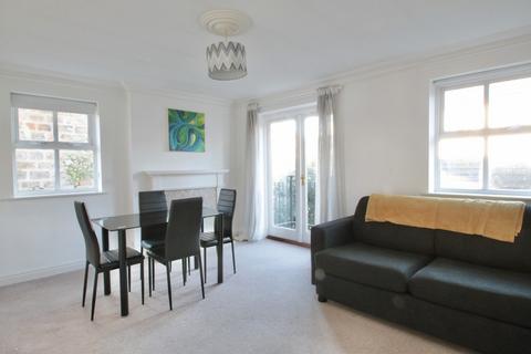 2 bedroom flat to rent, Trafalgar Road, Harrogate, HG1 1SG