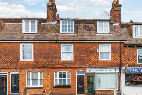 3 bedroom terraced house for sale, London Road, Surrey RH2