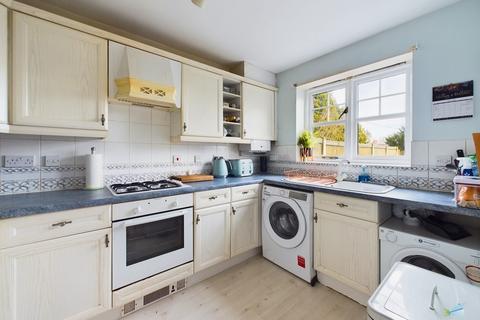 2 Apsley Grove, Wirral, CH63 7TB