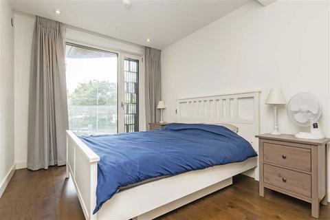 1 bedroom flat for sale, Lambeth High Street, London SE1