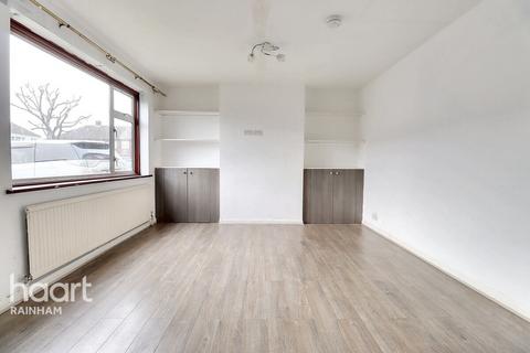 3 bedroom end of terrace house for sale, Harlow Road, Rainham