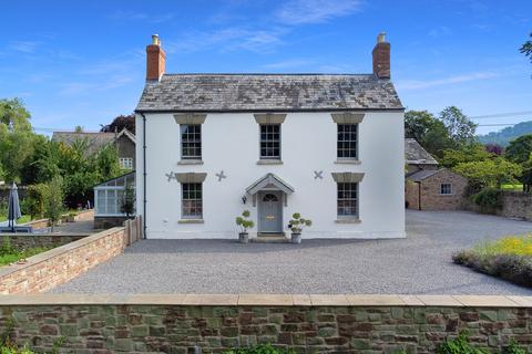 7 bedroom detached house for sale, Walford, House + Detached Cottage & Paddock