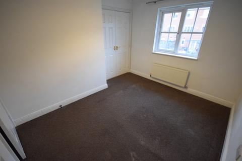 2 bedroom terraced house to rent, Steeple Way, Stoke