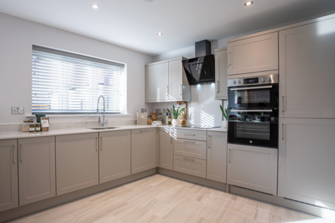 4 bedroom detached house for sale, Plot 306, The Willow at Kings Meadow, NG24, Great North Road NG24
