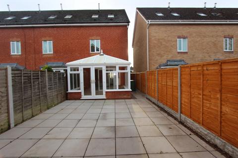 3 bedroom terraced house to rent, Hawksworth Crescent, Chelmsley Wood