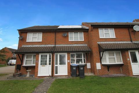 1 bedroom terraced house to rent, Lincoln Close, Welwyn Garden City, AL7