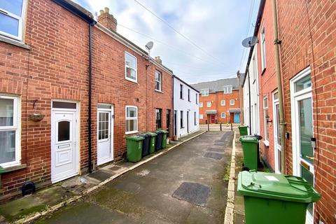 2 bedroom terraced house to rent, Grendon Buildings, Preston Street