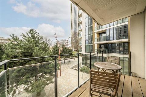 3 bedroom flat for sale, St. Gabriel Walk, London SE1