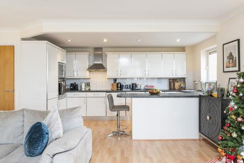 2 bedroom flat for sale, Langbourne Place, London