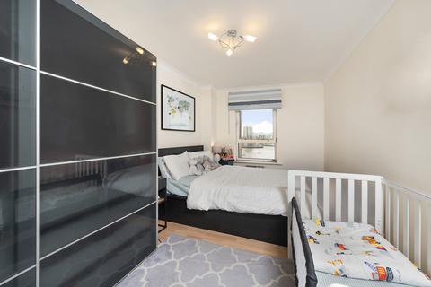80 Langbourne Place, London, E14 3WN