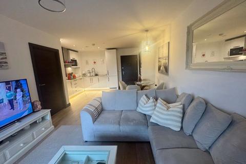 1 bedroom apartment for sale, Fairfax Drive, Westcliff-On-Sea