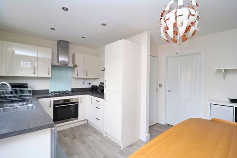 3 bedroom end of terrace house for sale, Towpath Drive, Brownhills