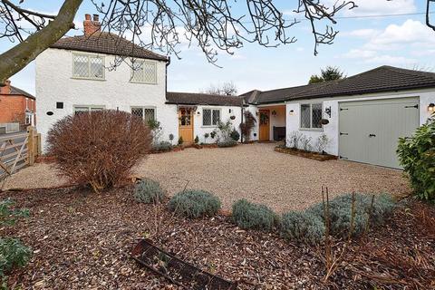 3 bedroom detached house for sale, 7 King Street, Billinghay