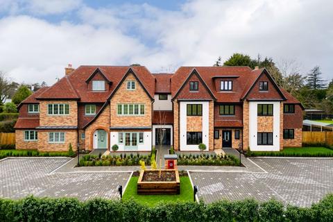 2 bedroom apartment for sale, Edward House, Hillbury Road, Warlingham