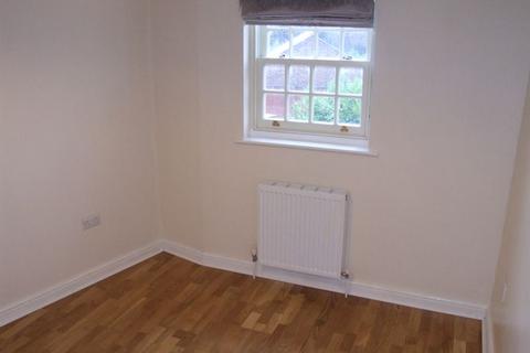 3 bedroom house to rent, West Street, Horncastle