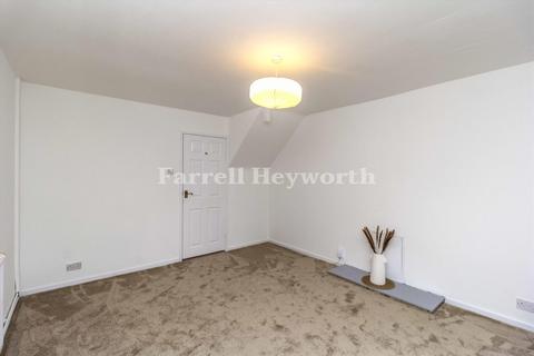 15 Campion Way, Morecambe, LA3 3QE