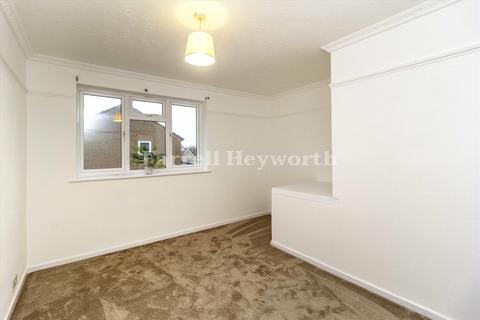 15 Campion Way, Morecambe, LA3 3QE
