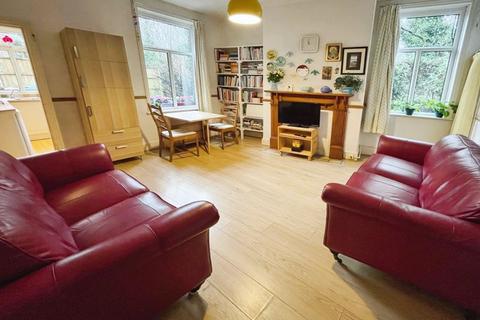 3 bedroom terraced house for sale, Price Street, Bury