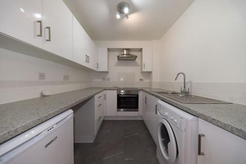 2 bedroom apartment to rent, Thompson Way, Rickmansworth WD3