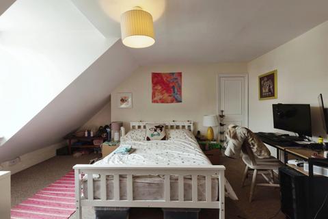 undefined, Old Bath Road, Cheltenham, Gloucestershire, GL53