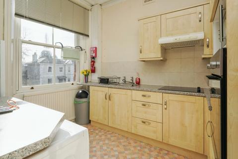 undefined, Old Bath Road, Cheltenham, Gloucestershire, GL53