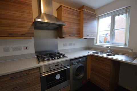 2 bedroom semi-detached house to rent, Ffordd Nowell, Penylan