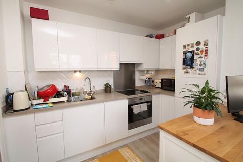 1 bedroom flat for sale, Desborough Road, High Wycombe HP11