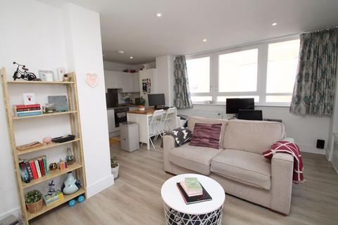 1 bedroom flat for sale, Desborough Road, High Wycombe HP11