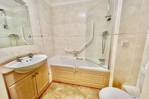 undefined, Daffodil Court, Newent GL18