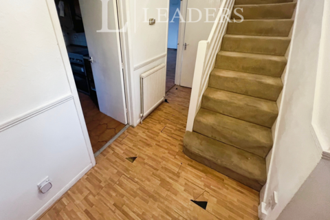 4 bedroom house to rent, Doggett Road, CB1