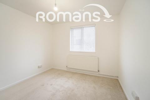 2 bedroom apartment to rent, Clifton Road, Wokingham