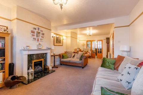 4 bedroom semi-detached house for sale, Camborne Road, Welling DA16