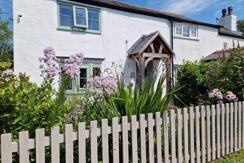 3 bedroom cottage for sale, Out Lane, Leyland PR26