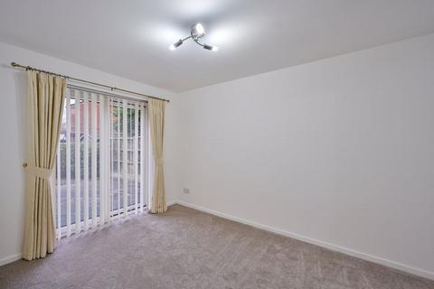 17 Attingham Drive, Cannock, WS11 7YB