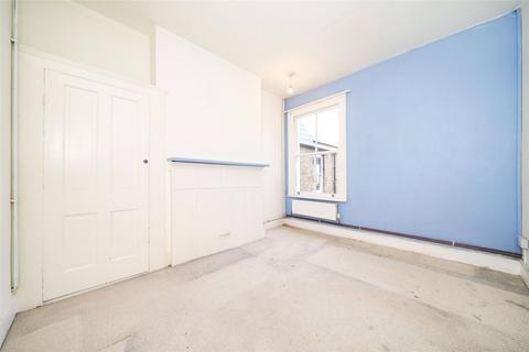 2 bedroom apartment for sale, London SW12