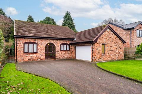 4 bedroom bungalow for sale, Harewood Avenue, Sale, Greater Manchester, M33