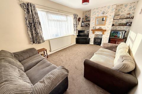 4 bedroom semi-detached house for sale, New Croft, Weedon, NN7 4RN..