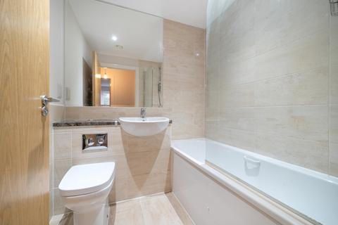 1 bedroom apartment for sale, Riverwood Court, Hornchurch RM11