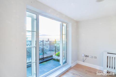 2 bedroom flat for sale, Audley Court forge Way, Southend-On-Sea, SS1 2ZS