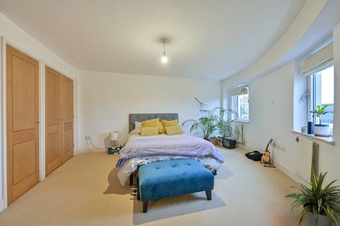 2 bedroom flat to rent, Dryburgh Road, West Putney, London, SW15