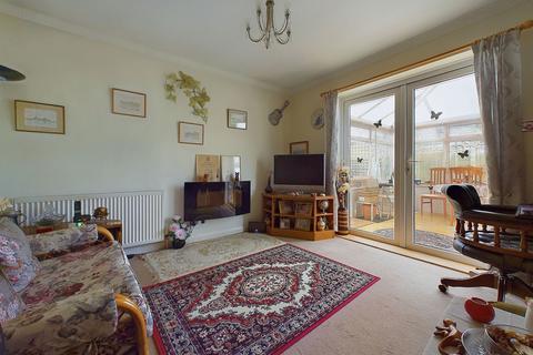 2 bedroom detached bungalow for sale, Willow Close, Lancing