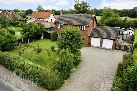 4 bedroom detached house for sale, The Street, Winfarthing, Diss