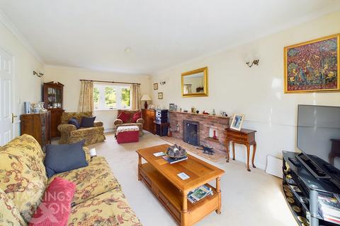 4 bedroom detached house for sale, The Street, Winfarthing, Diss