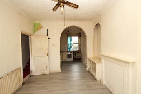 3 bedroom terraced house for sale, Tewson Road, London, SE18